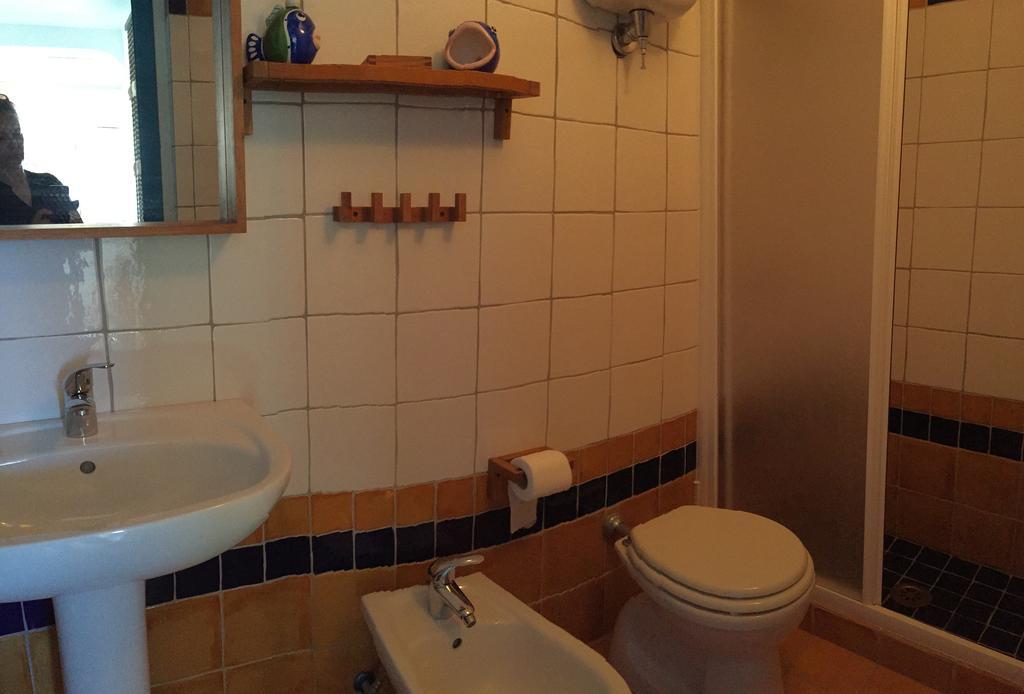 Raffaele Apartment ปอนซา ห้อง รูปภาพ