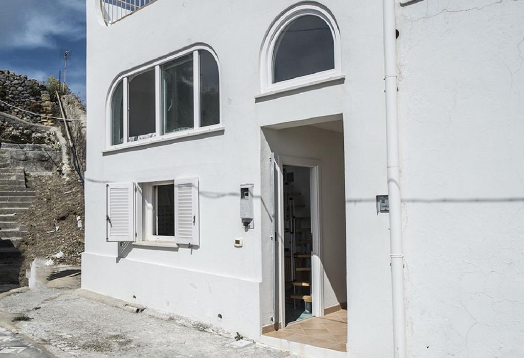 Raffaele Apartment ปอนซา ห้อง รูปภาพ