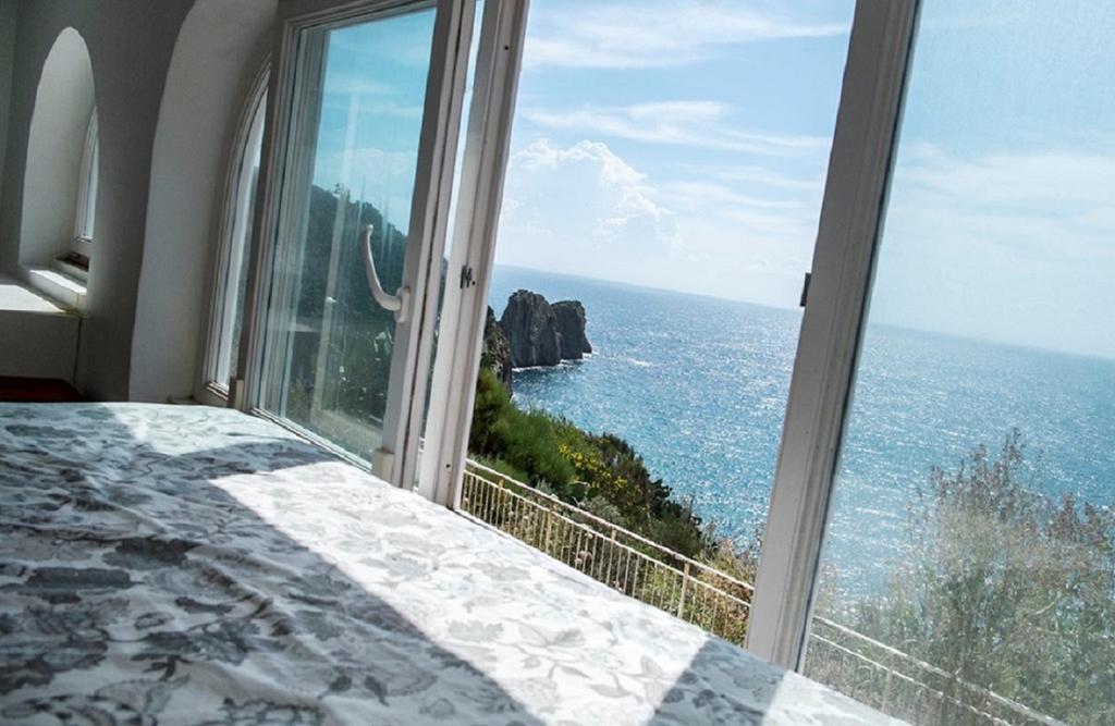 Raffaele Apartment ปอนซา ห้อง รูปภาพ