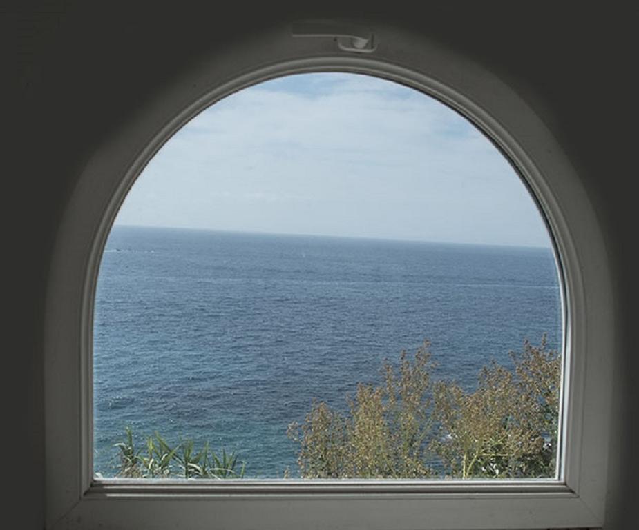 Raffaele Apartment ปอนซา ห้อง รูปภาพ